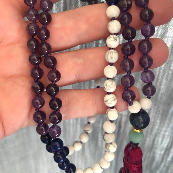DREAM Mala Amethyst, Howlite, lapis and aquamarine - Picture 7 of 8